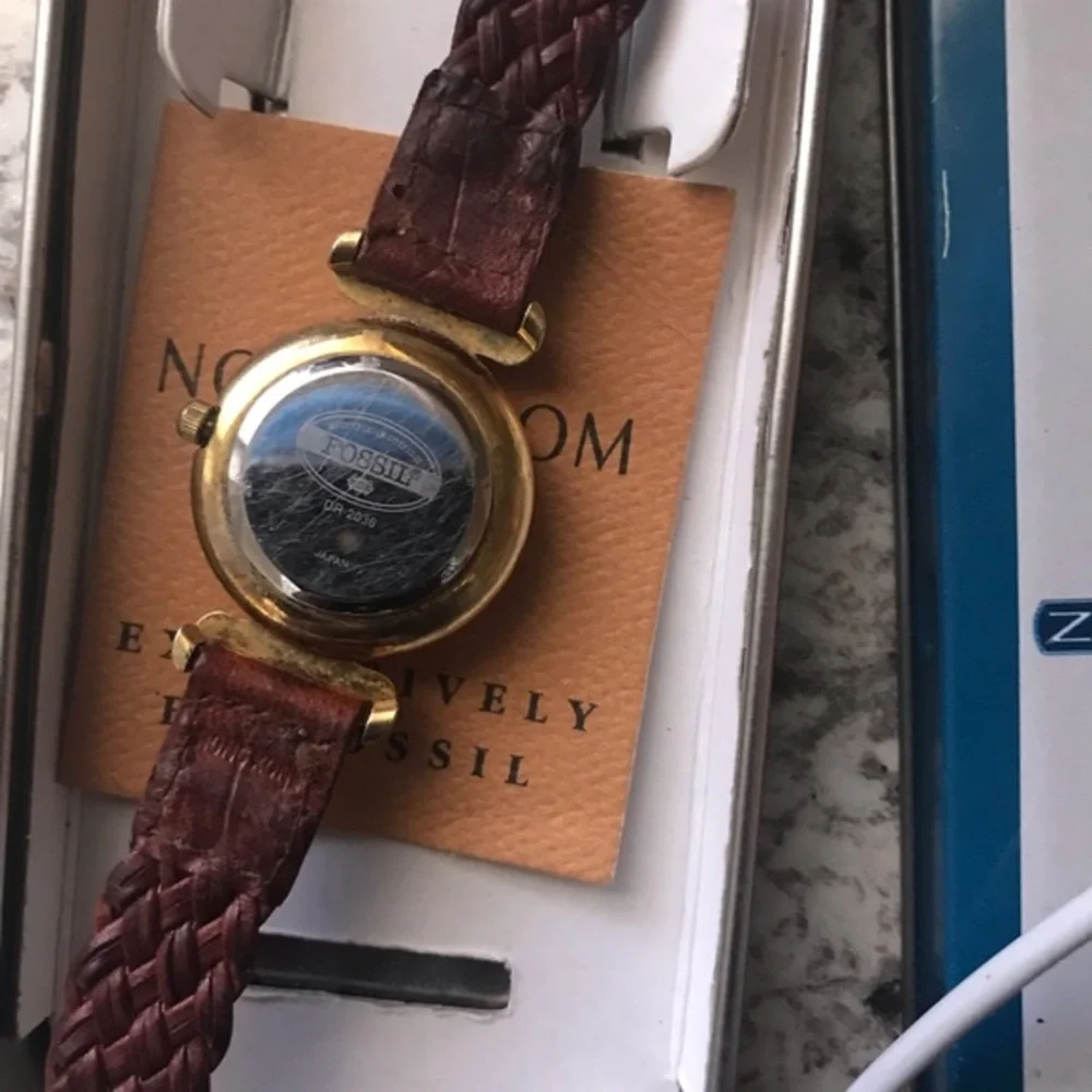 1992 RED STONE FOSSIL DR-2036